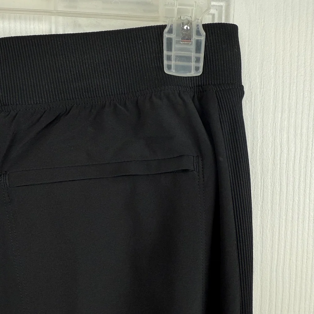 Athleta Black Brooklyn Ankle Pants Size 6 Women Stretch Travel Commuter Wicking - Picture 11 of 12
